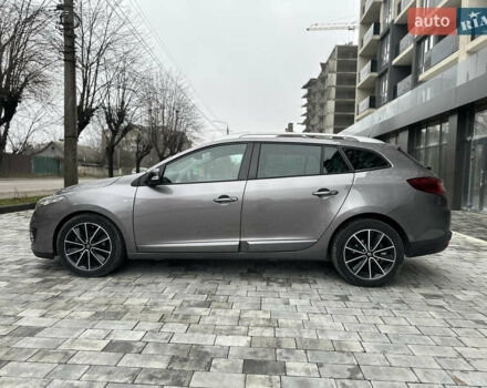 Сірий Рено Меган, об'ємом двигуна 1.46 л та пробігом 293 тис. км за 7800 $, фото 9 на Automoto.ua