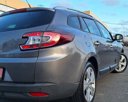 Серый Рено Меган, объемом двигателя 1.6 л и пробегом 210 тыс. км за 7550 $, фото 4 на Automoto.ua