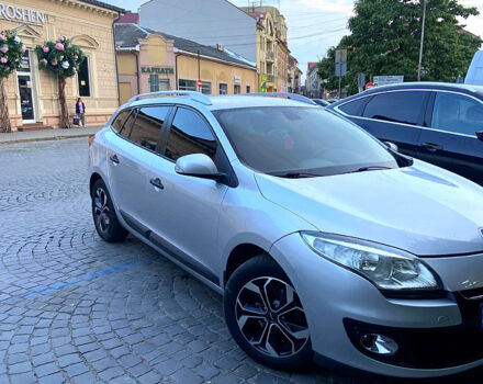 Серый Рено Меган, объемом двигателя 1.5 л и пробегом 170 тыс. км за 7200 $, фото 10 на Automoto.ua