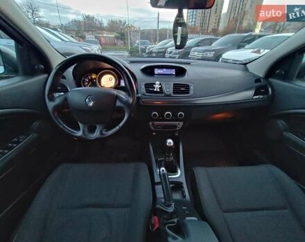 Серый Рено Меган, объемом двигателя 1.5 л и пробегом 269 тыс. км за 7590 $, фото 11 на Automoto.ua