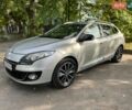 Сірий Рено Меган, об'ємом двигуна 1.46 л та пробігом 275 тис. км за 7800 $, фото 4 на Automoto.ua