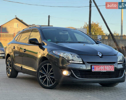 Серый Рено Меган, объемом двигателя 1.5 л и пробегом 211 тыс. км за 8800 $, фото 1 на Automoto.ua