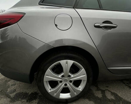 Серый Рено Меган, объемом двигателя 1.5 л и пробегом 229 тыс. км за 9200 $, фото 4 на Automoto.ua