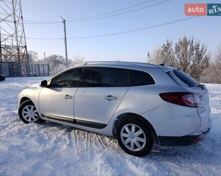 Сірий Рено Меган, об'ємом двигуна 1.6 л та пробігом 207 тис. км за 8700 $, фото 3 на Automoto.ua