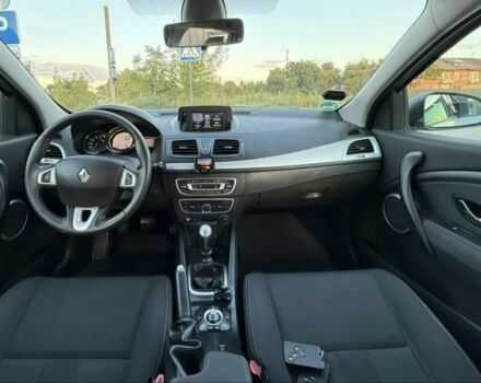 Сірий Рено Меган, об'ємом двигуна 0 л та пробігом 203 тис. км за 8700 $, фото 6 на Automoto.ua