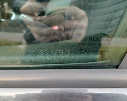 Серый Рено Меган, объемом двигателя 1.5 л и пробегом 263 тыс. км за 8600 $, фото 21 на Automoto.ua