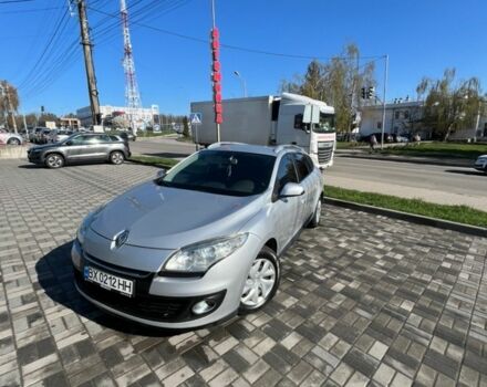 Сірий Рено Меган, об'ємом двигуна 1.6 л та пробігом 242 тис. км за 6150 $, фото 3 на Automoto.ua