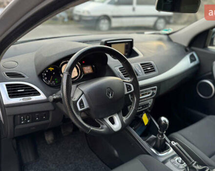 Серый Рено Меган, объемом двигателя 1.5 л и пробегом 215 тыс. км за 7600 $, фото 25 на Automoto.ua