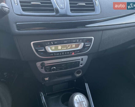 Сірий Рено Меган, об'ємом двигуна 1.5 л та пробігом 209 тис. км за 8200 $, фото 10 на Automoto.ua