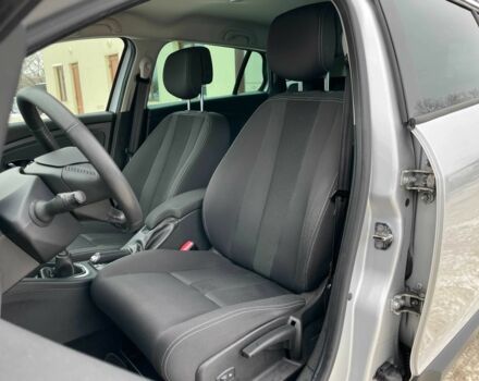 Серый Рено Меган, объемом двигателя 1.5 л и пробегом 271 тыс. км за 7999 $, фото 11 на Automoto.ua