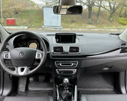 Сірий Рено Меган, об'ємом двигуна 1.46 л та пробігом 319 тис. км за 9200 $, фото 10 на Automoto.ua