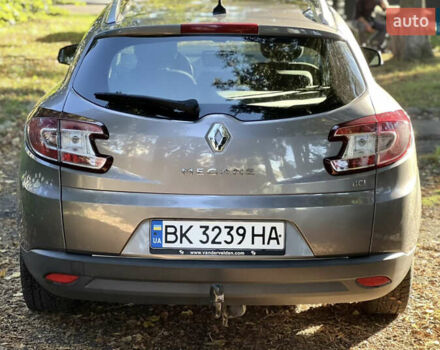Сірий Рено Меган, об'ємом двигуна 1.46 л та пробігом 177 тис. км за 8800 $, фото 6 на Automoto.ua