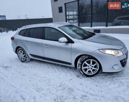 Сірий Рено Меган, об'ємом двигуна 1.46 л та пробігом 271 тис. км за 7800 $, фото 1 на Automoto.ua