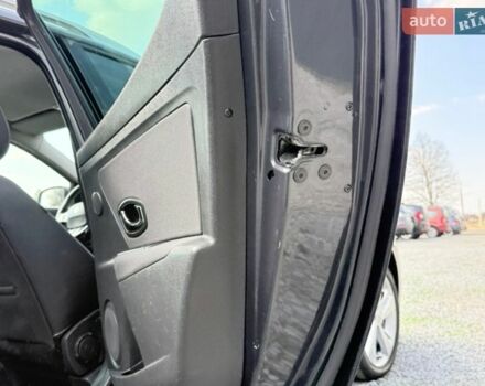 Сірий Рено Меган, об'ємом двигуна 1.5 л та пробігом 219 тис. км за 7999 $, фото 168 на Automoto.ua