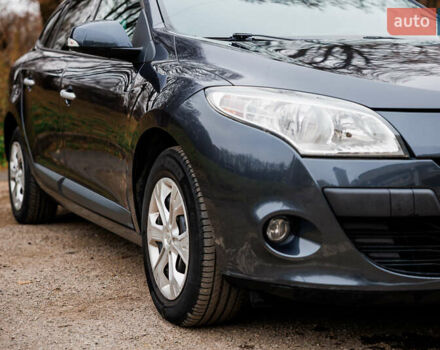 Серый Рено Меган, объемом двигателя 1.46 л и пробегом 189 тыс. км за 7700 $, фото 10 на Automoto.ua