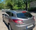 Серый Рено Меган, объемом двигателя 1.46 л и пробегом 195 тыс. км за 9400 $, фото 1 на Automoto.ua