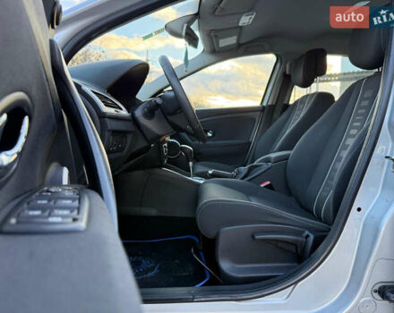 Серый Рено Меган, объемом двигателя 1.5 л и пробегом 184 тыс. км за 7500 $, фото 25 на Automoto.ua