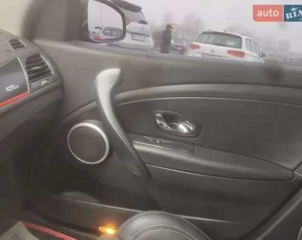 Сірий Рено Меган, об'ємом двигуна 1.46 л та пробігом 214 тис. км за 8800 $, фото 6 на Automoto.ua