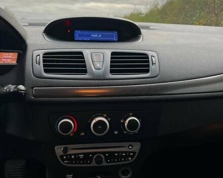 Серый Рено Меган, объемом двигателя 1.46 л и пробегом 277 тыс. км за 7300 $, фото 6 на Automoto.ua