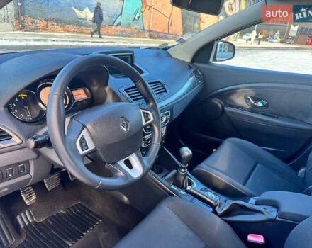 Серый Рено Меган, объемом двигателя 1.5 л и пробегом 264 тыс. км за 7800 $, фото 17 на Automoto.ua