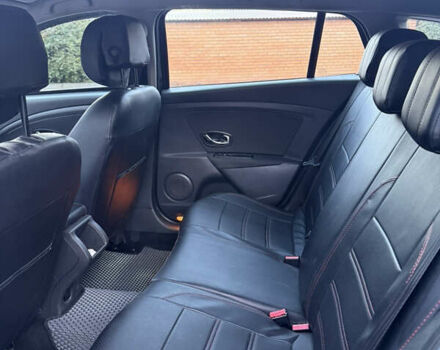 Серый Рено Меган, объемом двигателя 1.46 л и пробегом 330 тыс. км за 6600 $, фото 16 на Automoto.ua