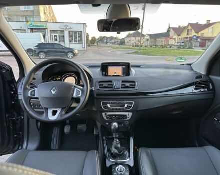 Серый Рено Меган, объемом двигателя 1.5 л и пробегом 260 тыс. км за 8000 $, фото 13 на Automoto.ua