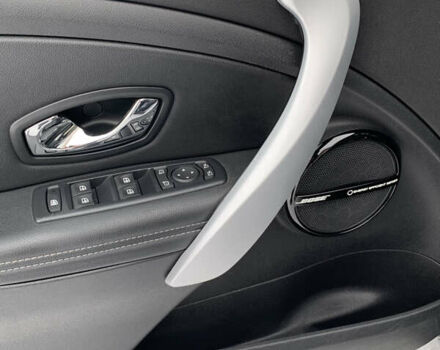 Серый Рено Меган, объемом двигателя 1.5 л и пробегом 237 тыс. км за 8250 $, фото 42 на Automoto.ua