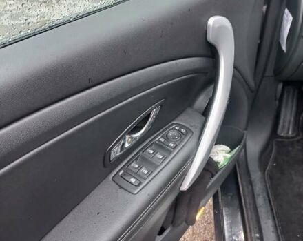 Сірий Рено Меган, об'ємом двигуна 1.5 л та пробігом 260 тис. км за 9500 $, фото 16 на Automoto.ua