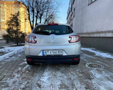 Серый Рено Меган, объемом двигателя 1.5 л и пробегом 240 тыс. км за 7300 $, фото 3 на Automoto.ua