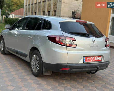 Серый Рено Меган, объемом двигателя 1.5 л и пробегом 225 тыс. км за 6999 $, фото 42 на Automoto.ua