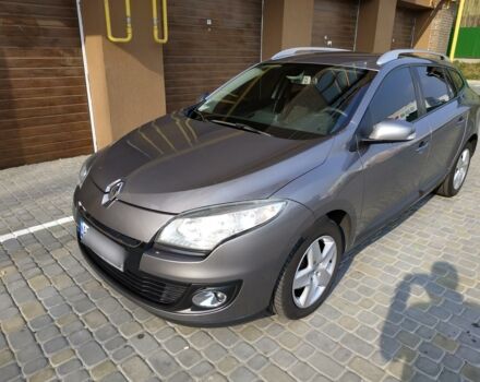 Сірий Рено Меган, об'ємом двигуна 1.5 л та пробігом 118 тис. км за 9600 $, фото 1 на Automoto.ua