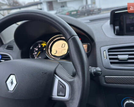 Серый Рено Меган, объемом двигателя 1.46 л и пробегом 183 тыс. км за 8450 $, фото 72 на Automoto.ua