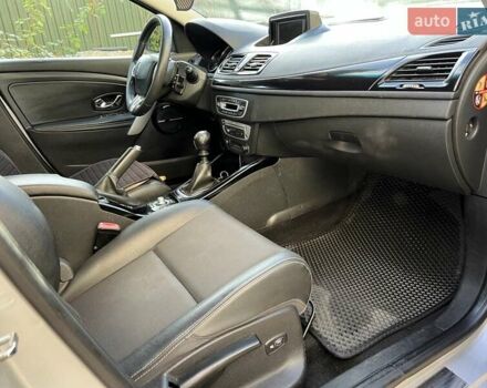 Сірий Рено Меган, об'ємом двигуна 1.6 л та пробігом 266 тис. км за 6300 $, фото 24 на Automoto.ua