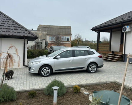 Сірий Рено Меган, об'ємом двигуна 1.46 л та пробігом 195 тис. км за 8500 $, фото 23 на Automoto.ua