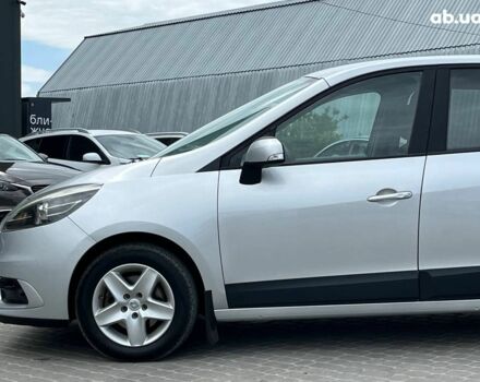 Сірий Рено Меган, об'ємом двигуна 1.5 л та пробігом 275 тис. км за 7990 $, фото 1 на Automoto.ua