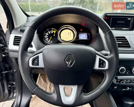 Серый Рено Меган, объемом двигателя 1.6 л и пробегом 176 тыс. км за 9200 $, фото 34 на Automoto.ua