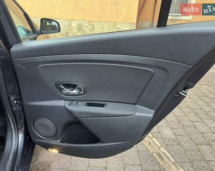 Серый Рено Меган, объемом двигателя 1.5 л и пробегом 210 тыс. км за 8300 $, фото 26 на Automoto.ua