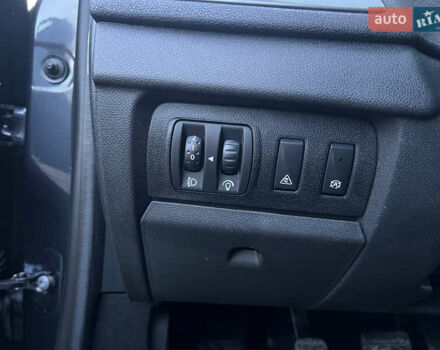 Серый Рено Меган, объемом двигателя 1.5 л и пробегом 230 тыс. км за 8200 $, фото 14 на Automoto.ua