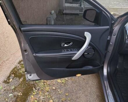 Серый Рено Меган, объемом двигателя 1.5 л и пробегом 201 тыс. км за 8200 $, фото 15 на Automoto.ua