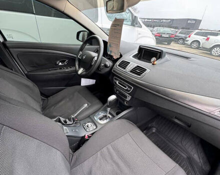 Сірий Рено Меган, об'ємом двигуна 1.46 л та пробігом 203 тис. км за 7999 $, фото 11 на Automoto.ua