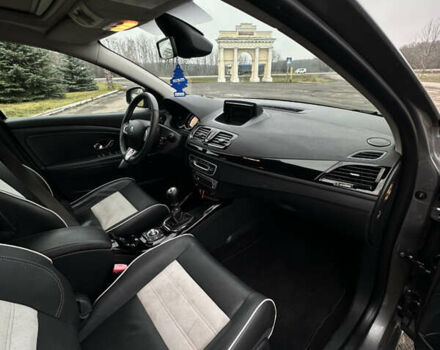 Серый Рено Меган, объемом двигателя 1.5 л и пробегом 229 тыс. км за 9200 $, фото 36 на Automoto.ua