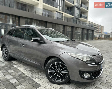 Сірий Рено Меган, об'ємом двигуна 1.46 л та пробігом 293 тис. км за 7800 $, фото 28 на Automoto.ua