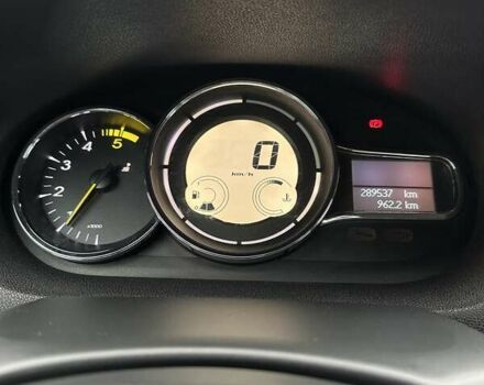 Серый Рено Меган, объемом двигателя 1.46 л и пробегом 289 тыс. км за 7999 $, фото 31 на Automoto.ua