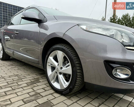 Серый Рено Меган, объемом двигателя 1.6 л и пробегом 176 тыс. км за 9200 $, фото 14 на Automoto.ua