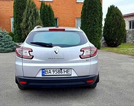 Серый Рено Меган, объемом двигателя 1.5 л и пробегом 272 тыс. км за 6600 $, фото 2 на Automoto.ua