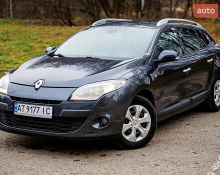 Серый Рено Меган, объемом двигателя 1.46 л и пробегом 189 тыс. км за 7700 $, фото 9 на Automoto.ua
