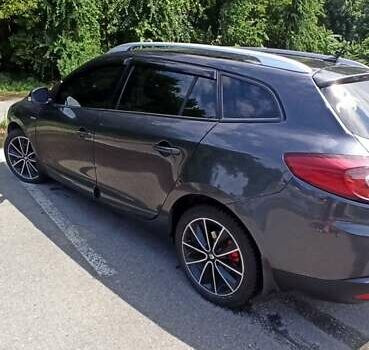 Сірий Рено Меган, об'ємом двигуна 1.46 л та пробігом 325 тис. км за 8700 $, фото 56 на Automoto.ua