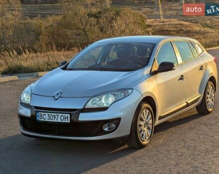 Серый Рено Меган, объемом двигателя 1.5 л и пробегом 224 тыс. км за 6995 $, фото 3 на Automoto.ua