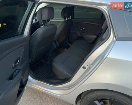 Серый Рено Меган, объемом двигателя 1.5 л и пробегом 222 тыс. км за 9000 $, фото 9 на Automoto.ua