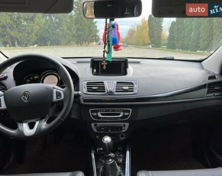 Серый Рено Меган, объемом двигателя 1.46 л и пробегом 257 тыс. км за 8850 $, фото 15 на Automoto.ua